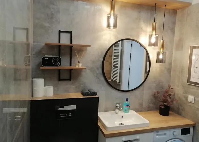 Apartmán Noce W Jelonce - Nowoczesny Typu W Centrum Jeleniej G - Z Garazem Dla 1-4 Osob Jelení Hora